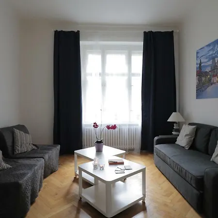 Rosa By Rentego 10 Min Walk From Old Town Square Appartamento Praga